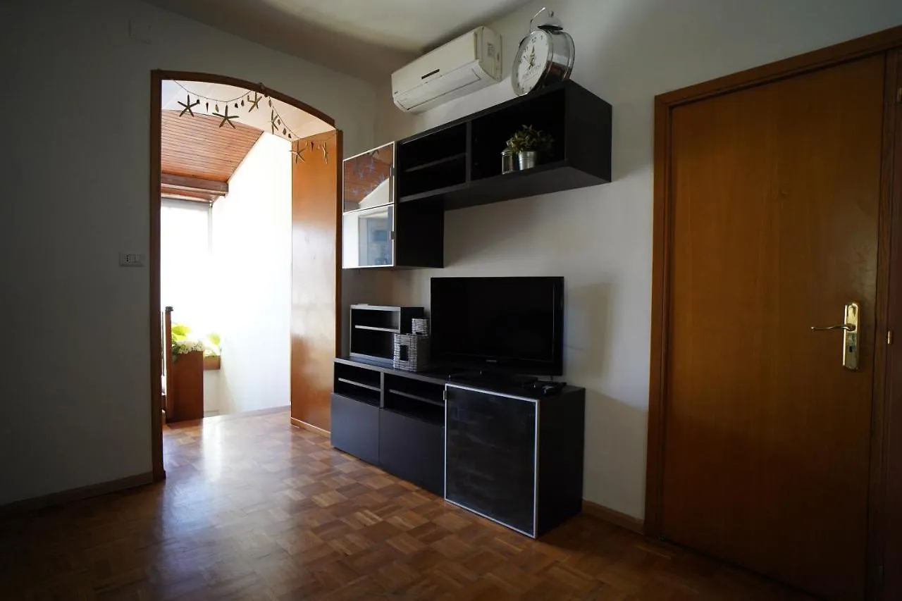 Casa Delle Rondini Διαμέρισμα Κατάνια